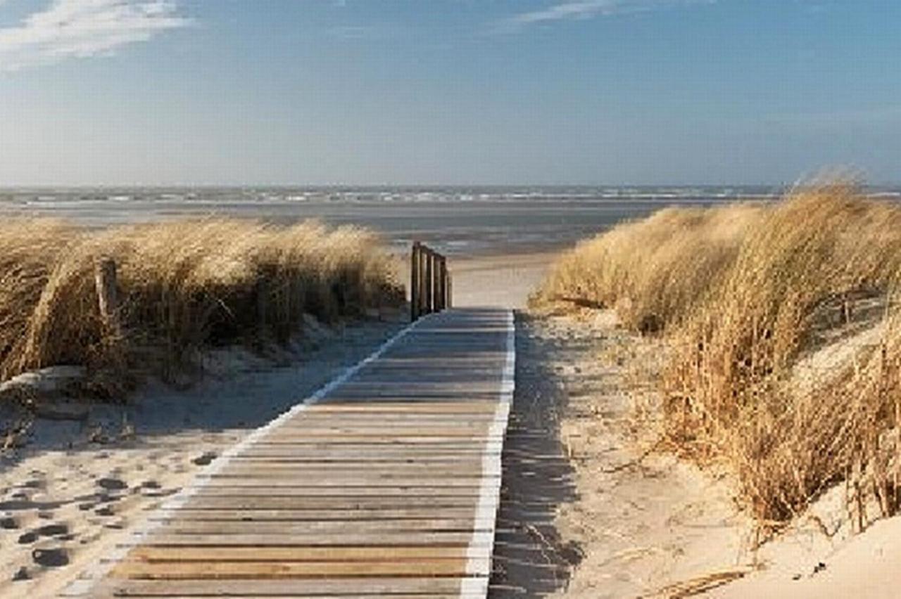 Uniek Gelegen In Oostende! * Ostend